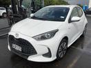 Thumbnail '2' of Toyota Yaris GX