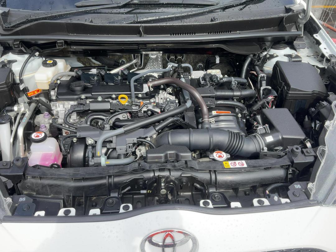 Photo '7' of Toyota Yaris GX