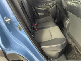Photo '20' of Toyota Yaris Cross