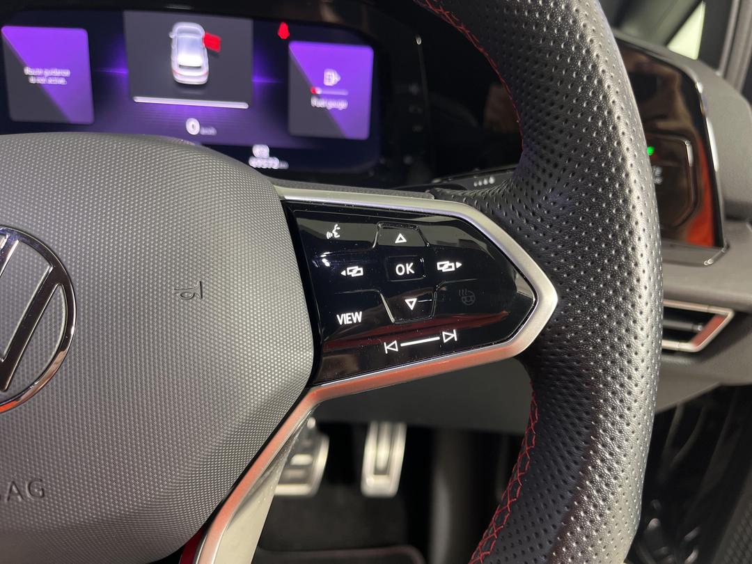 Photo '25' of Volkswagen Golf