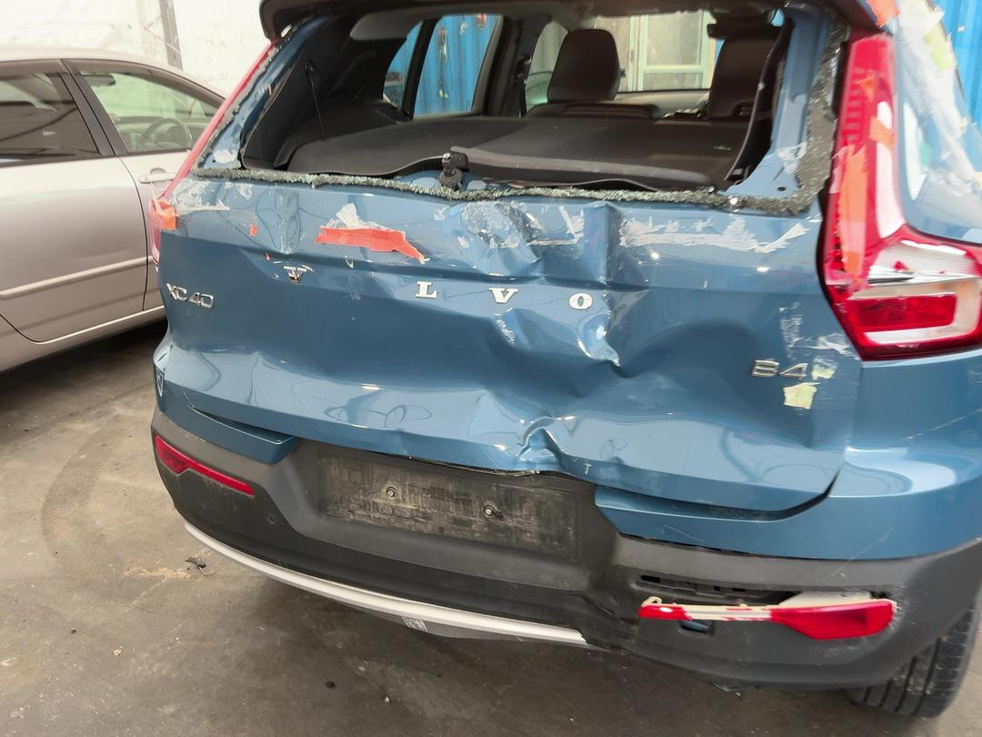 Photo '9' of Volvo XC40 B4 Plus Photo '9' of Volvo XC40 B4 Plus