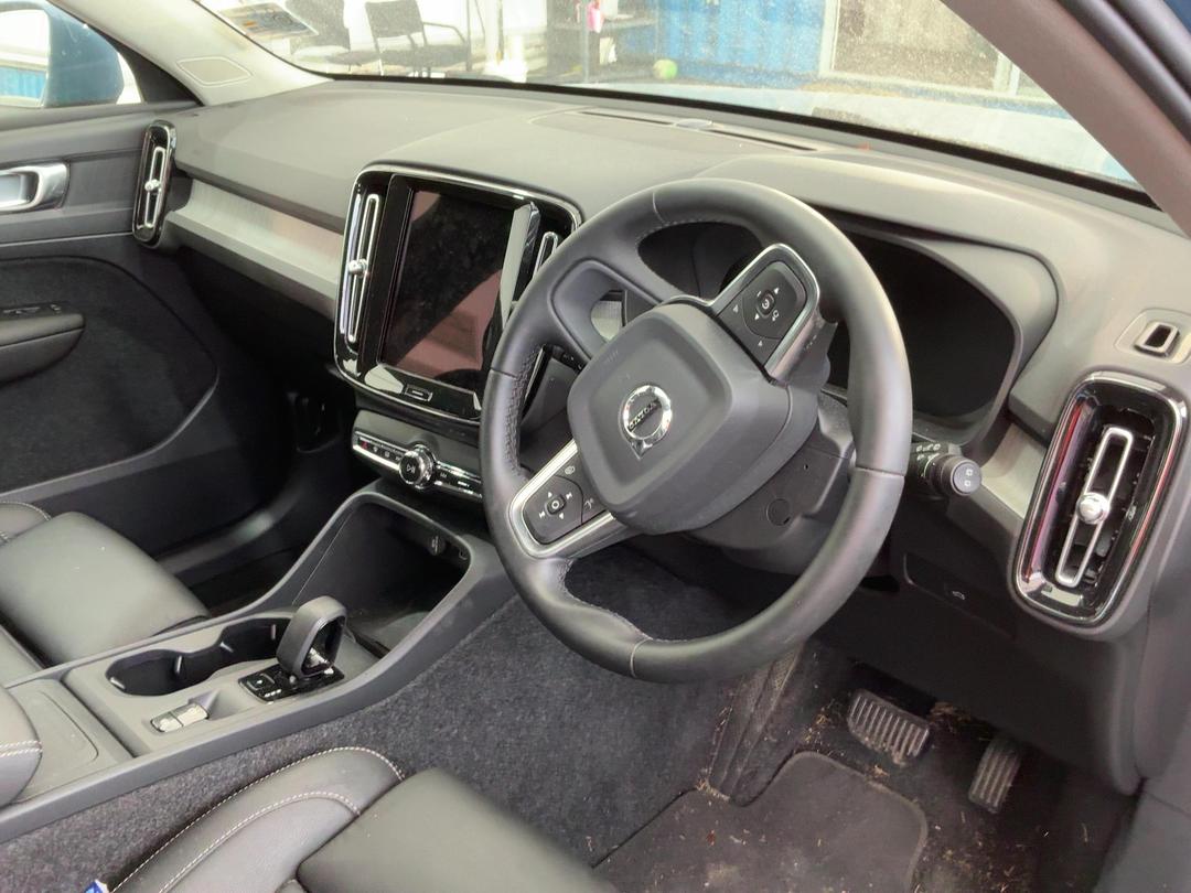 Photo '15' of Volvo XC40 B4 Plus Photo '15' of Volvo XC40 B4 Plus