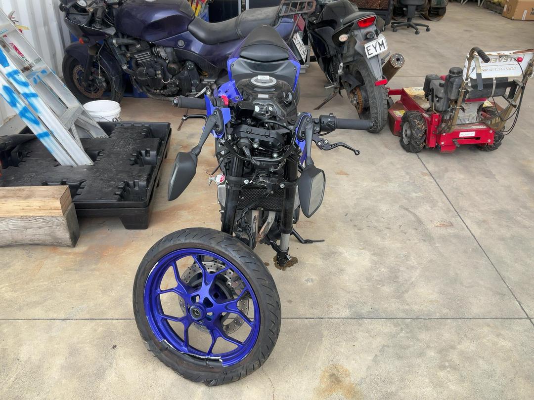 Photo '6' of Yamaha YZF-R3A R Photo '6' of Yamaha YZF-R3A R