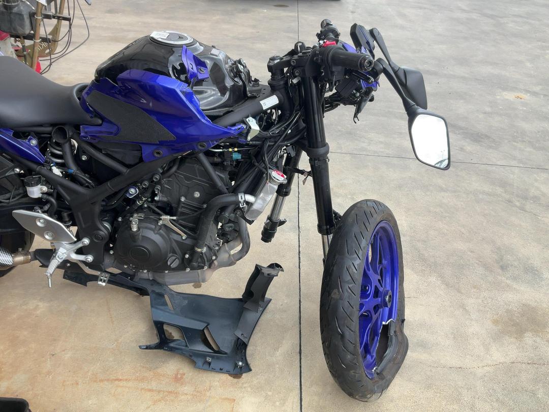 Photo '10' of Yamaha YZF-R3A R Photo '10' of Yamaha YZF-R3A R