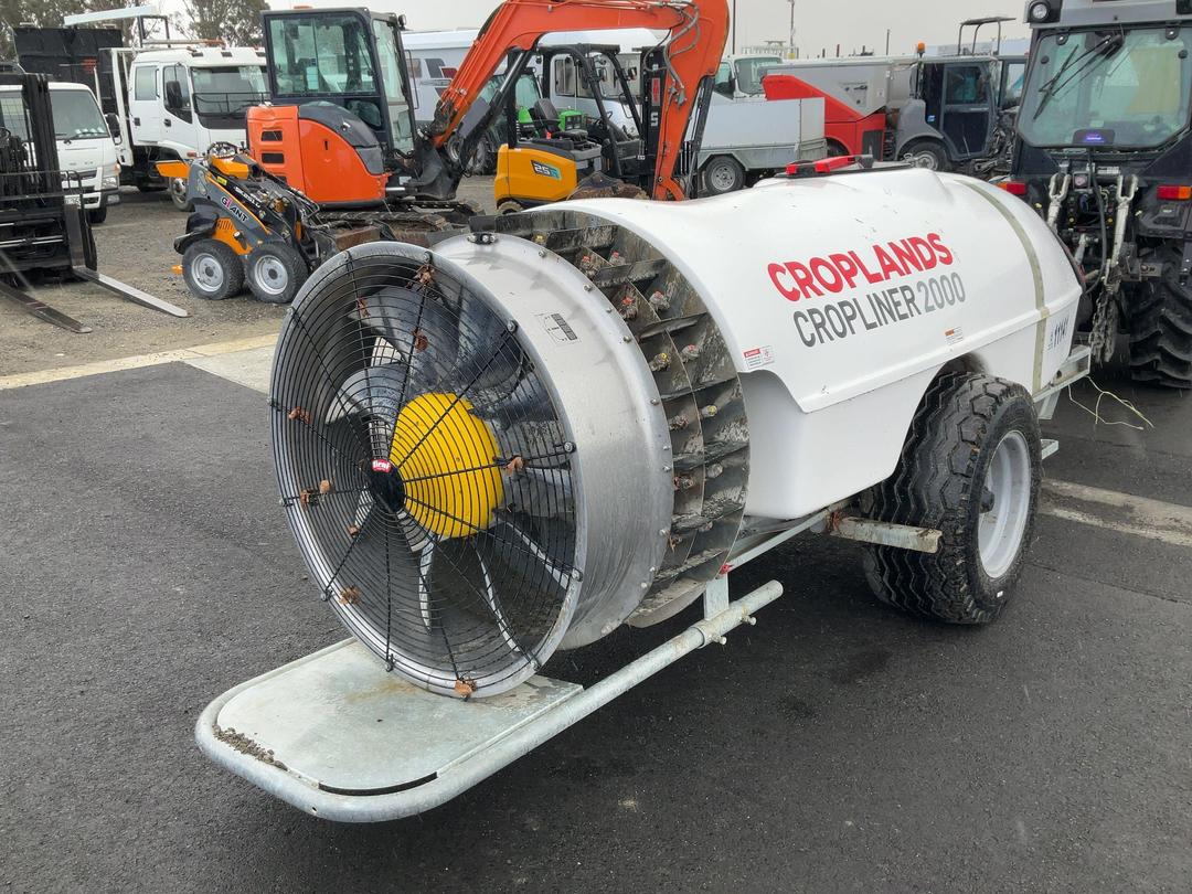 Photo '4' of Croplands Cropliner2000 Spreader