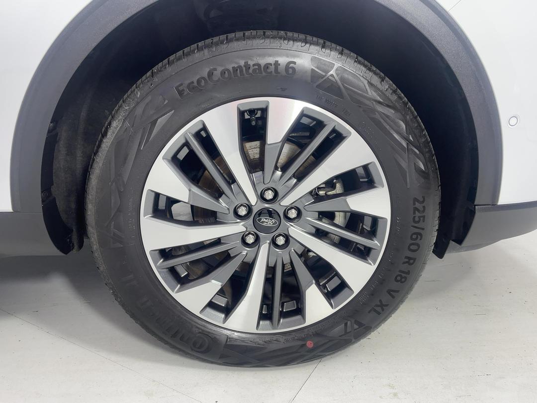 Photo '9' of Ford Escape