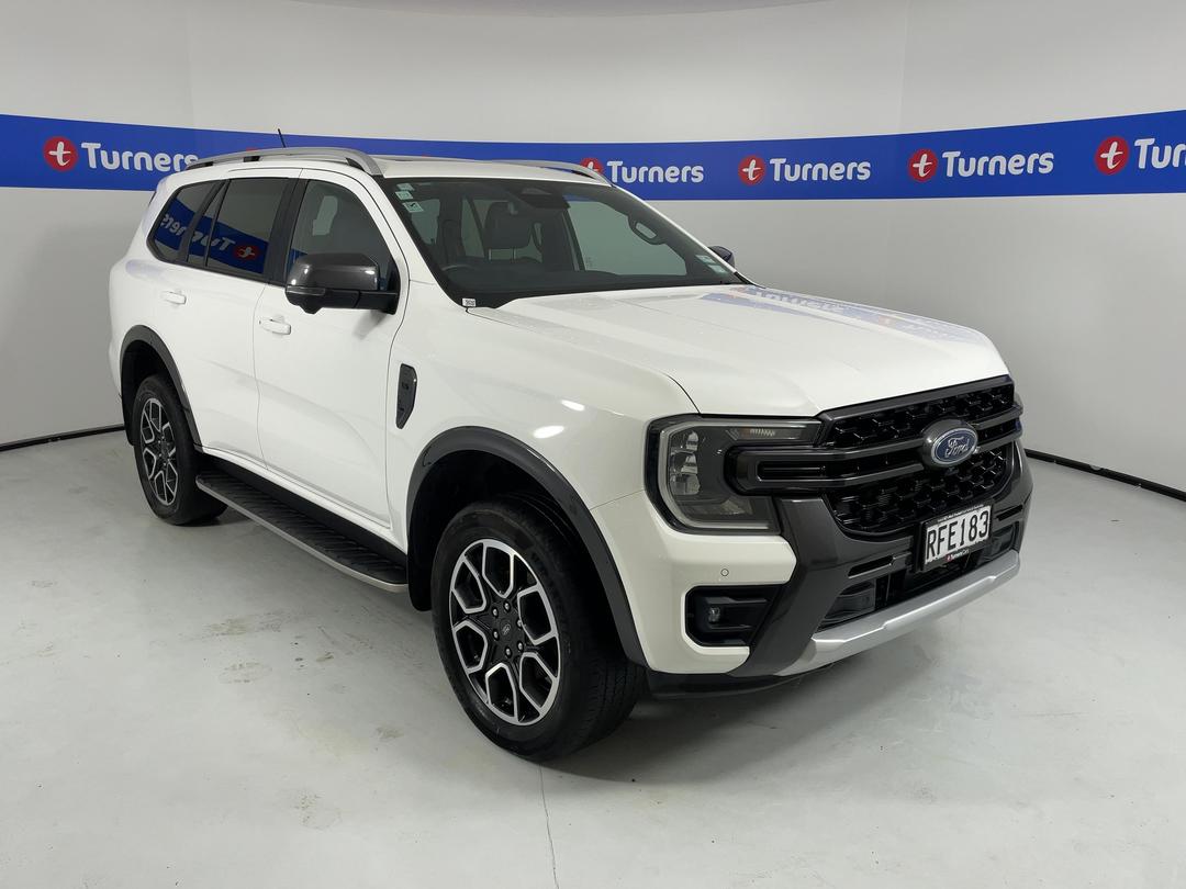 Photo '1' of Ford Everest