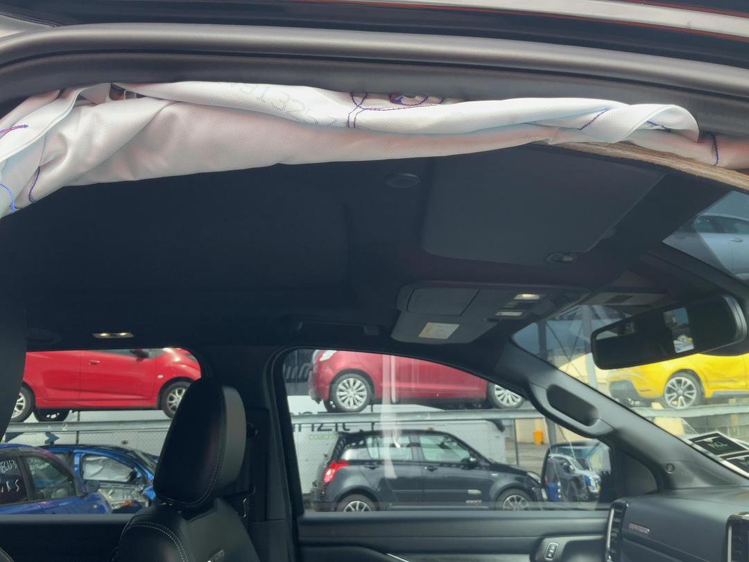 Photo '19' of Ford Everest Black Edition Photo '19' of Ford Everest Black Edition