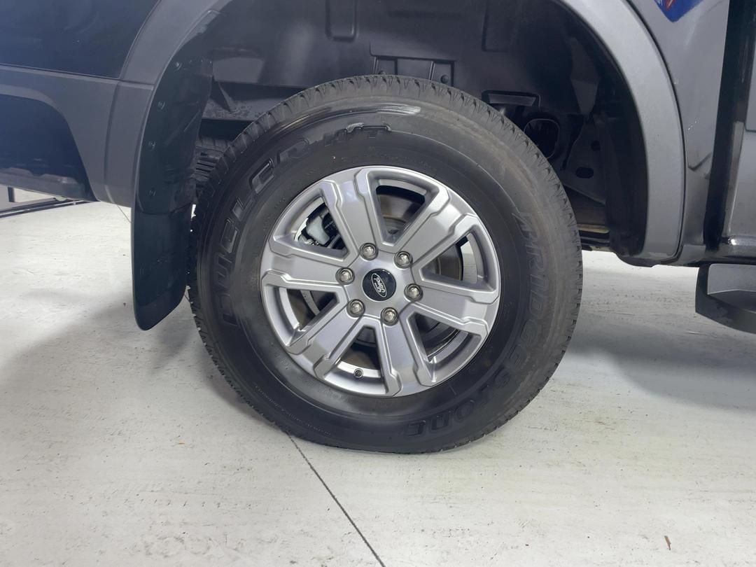 Photo '12' of Ford Ranger