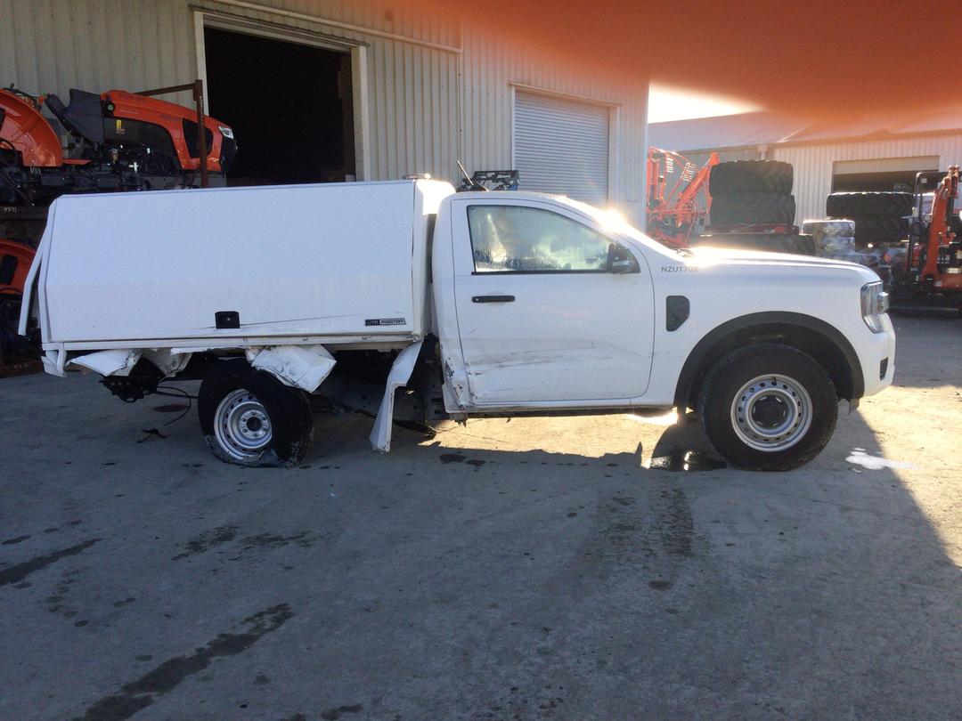 Photo '4' of Ford Ranger XL Sing/CAB Chassis