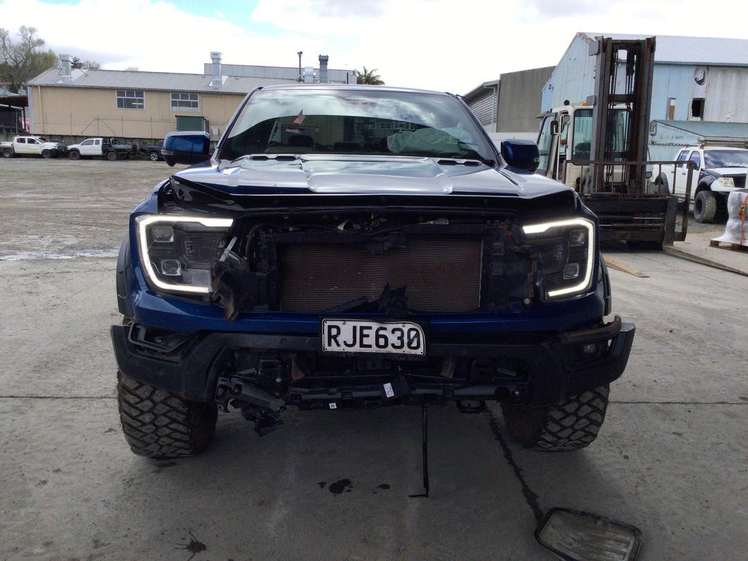 Photo '2' of Ford Ranger Raptor Photo '2' of Ford Ranger Raptor