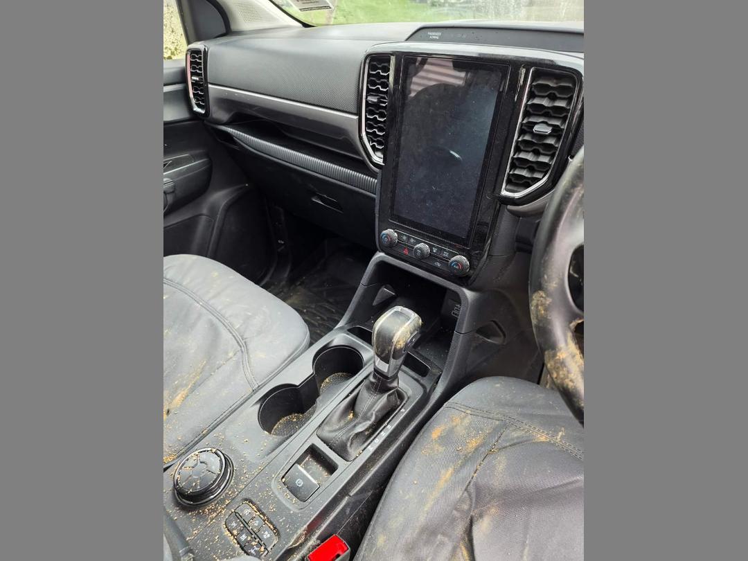 Photo '18' of Ford Ranger XLT Double CAB W/SA Photo '18' of Ford Ranger XLT Double CAB W/SA