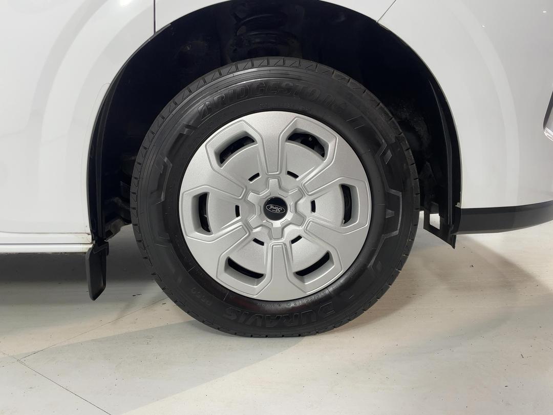 Photo '9' of Ford Transit