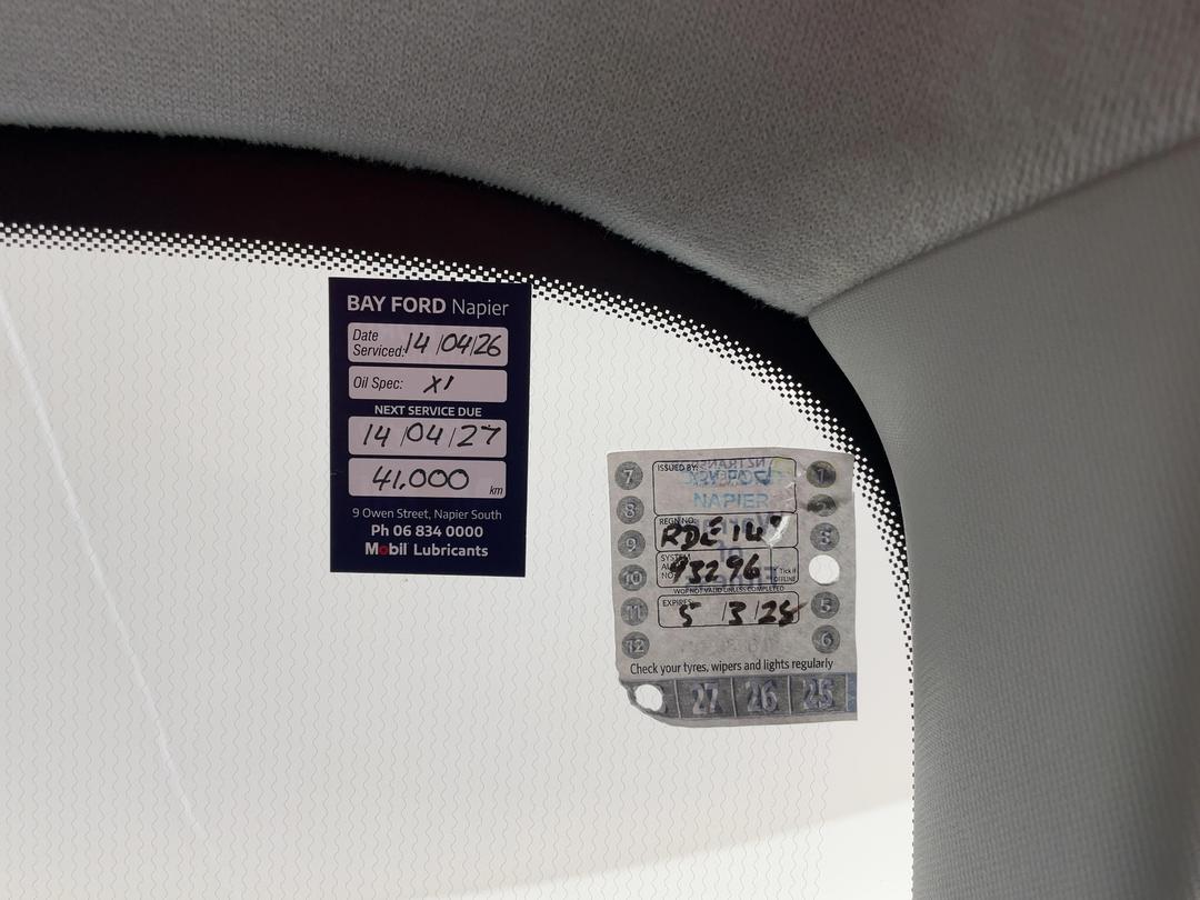 Photo '24' of Ford Transit