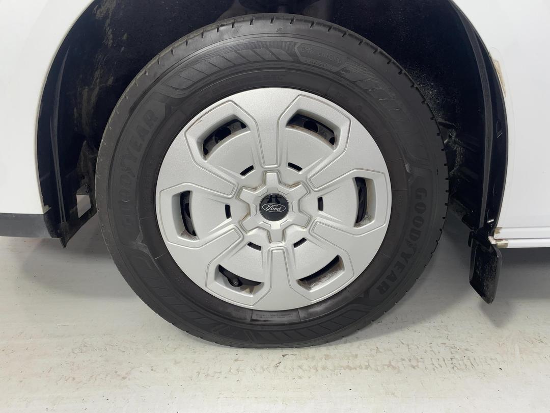 Photo '10' of Ford Transit
