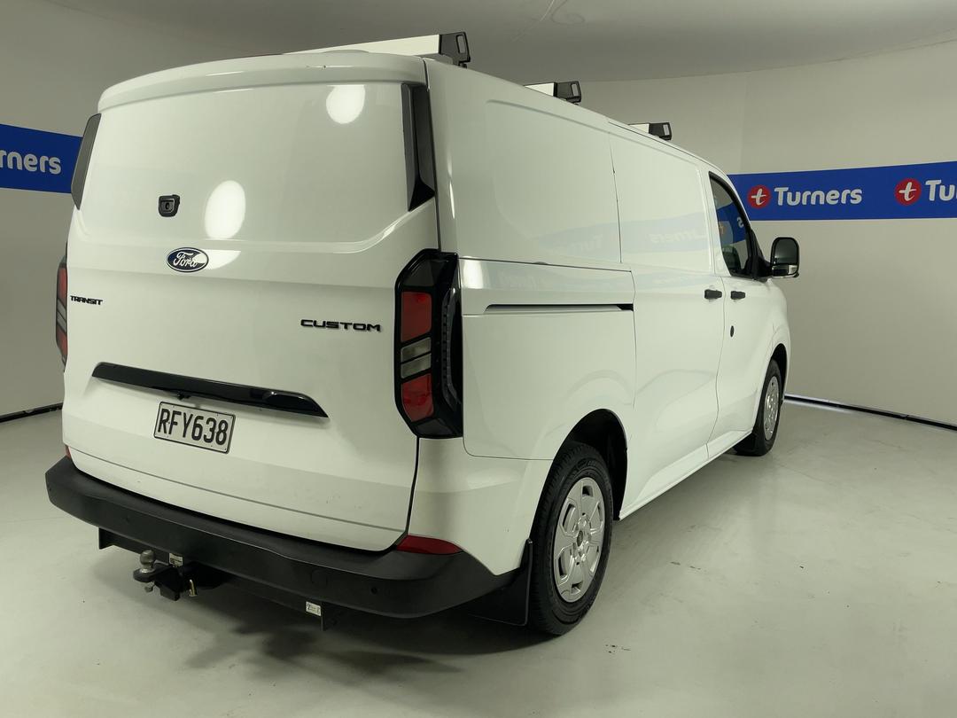 Photo '7' of Ford Transit