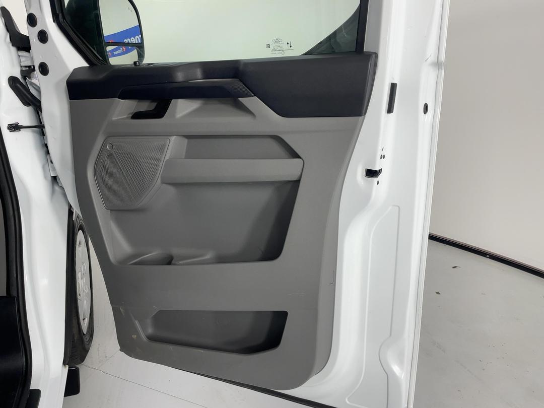 Photo '15' of Ford Transit
