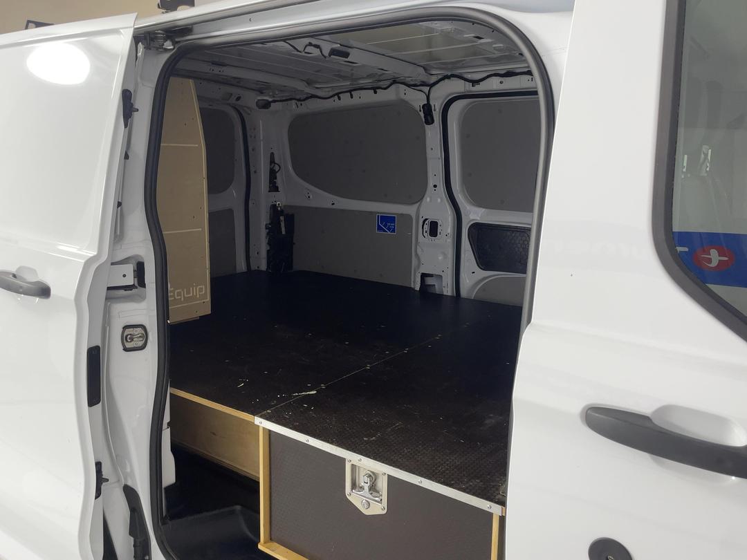 Photo '20' of Ford Transit