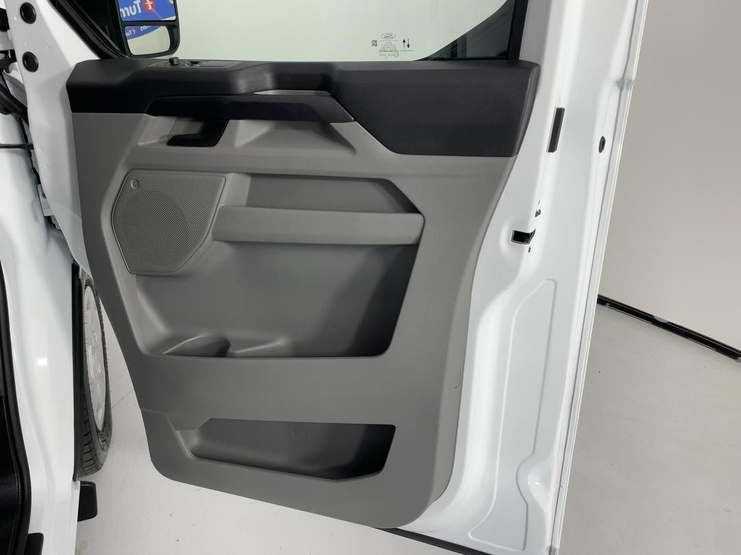 Photo '15' of Ford Transit