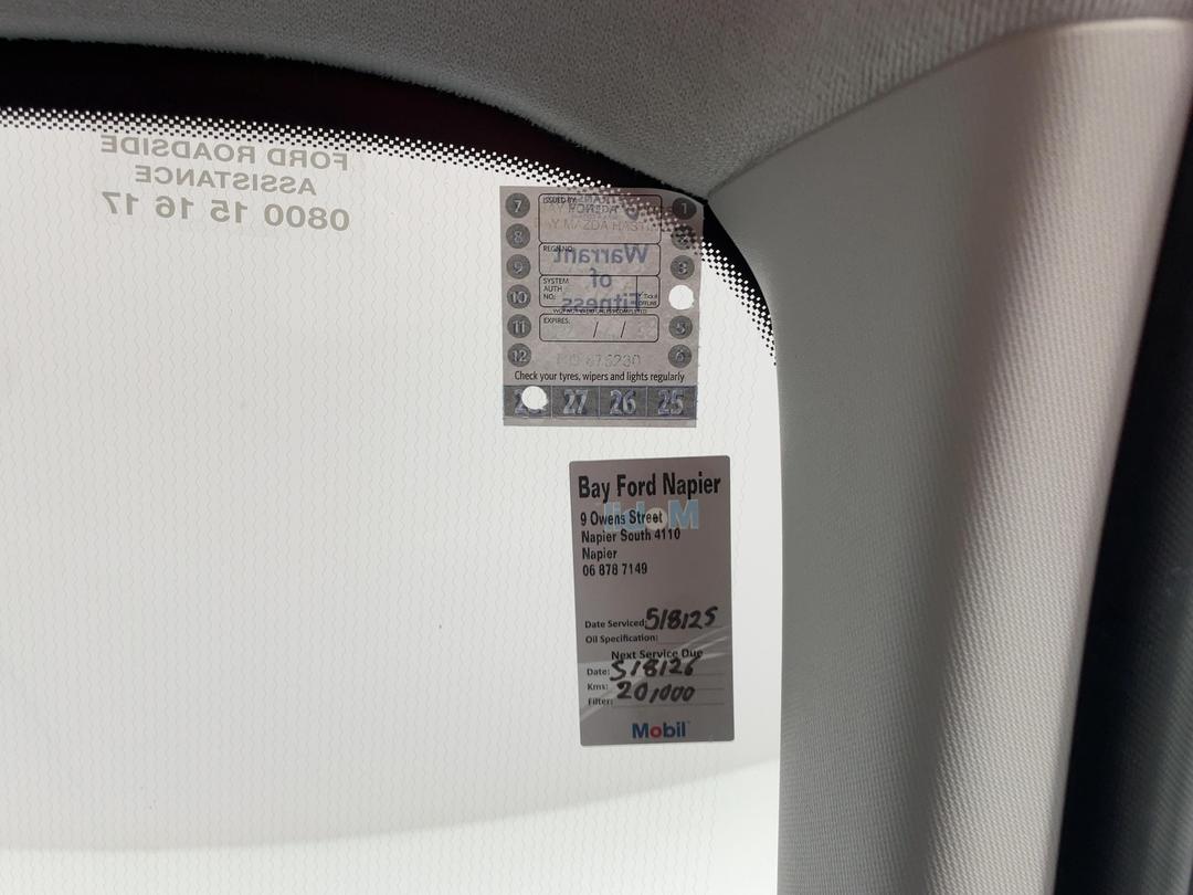 Photo '24' of Ford Transit