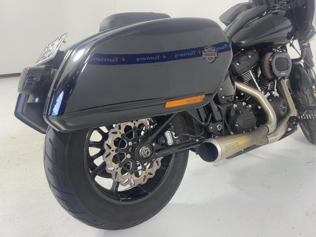 Photo '6' of Harley Davidson Softail 24 LOW Rider ST Photo '6' of Harley Davidson Softail 24 LOW Rider ST
