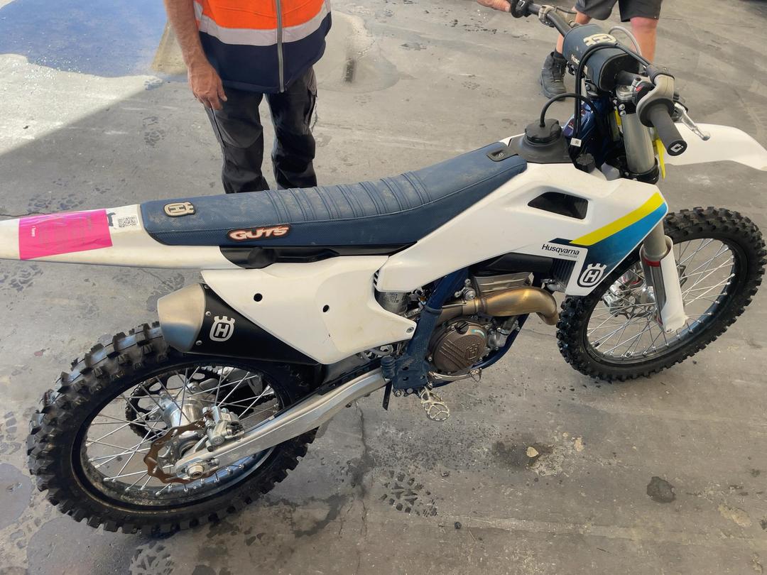 Photo '7' of Husqvarna FC250 no submodel Photo '7' of Husqvarna FC250 no submodel