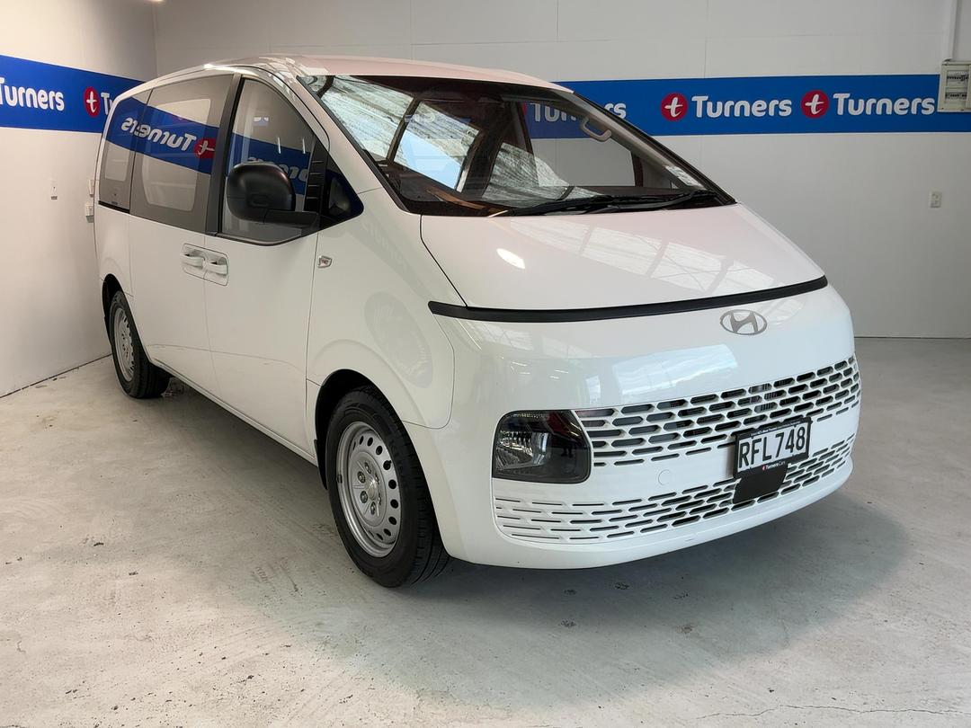 Photo '1' of Hyundai Staria Load