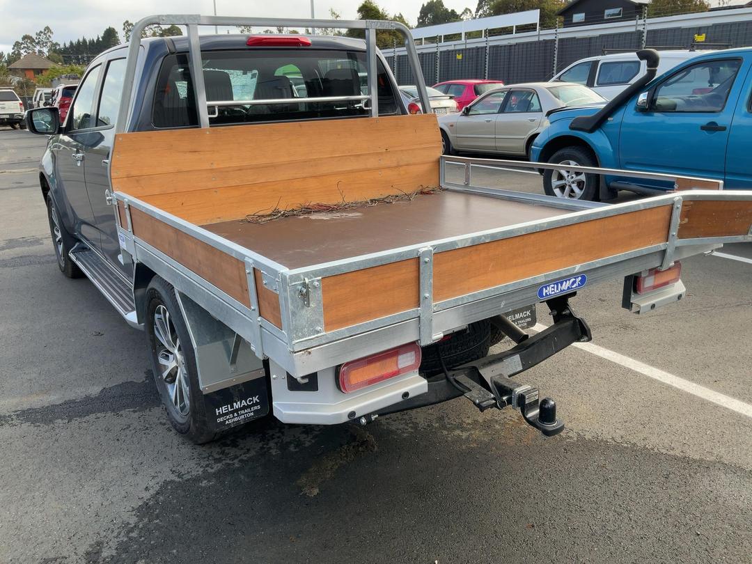 Photo '3' of Isuzu D-MAX LS Double CAB 4WD F/