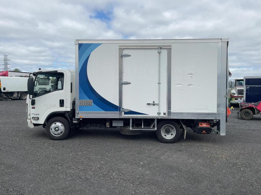 Photo '8' of Isuzu NNR Box Body