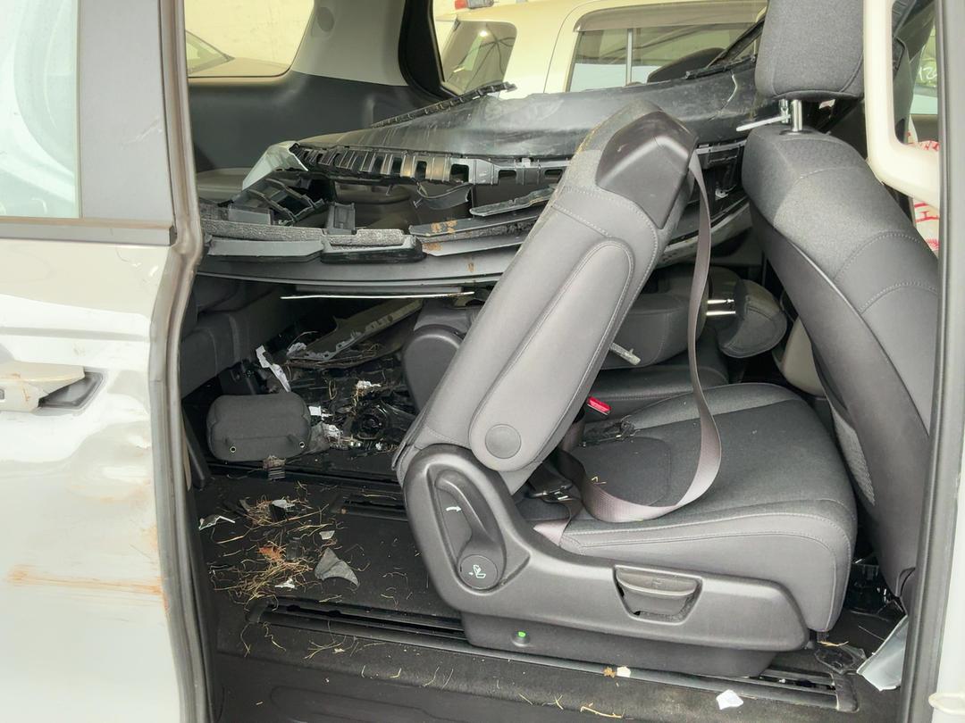 Photo '13' of KIA Carnival EX Photo '13' of KIA Carnival EX