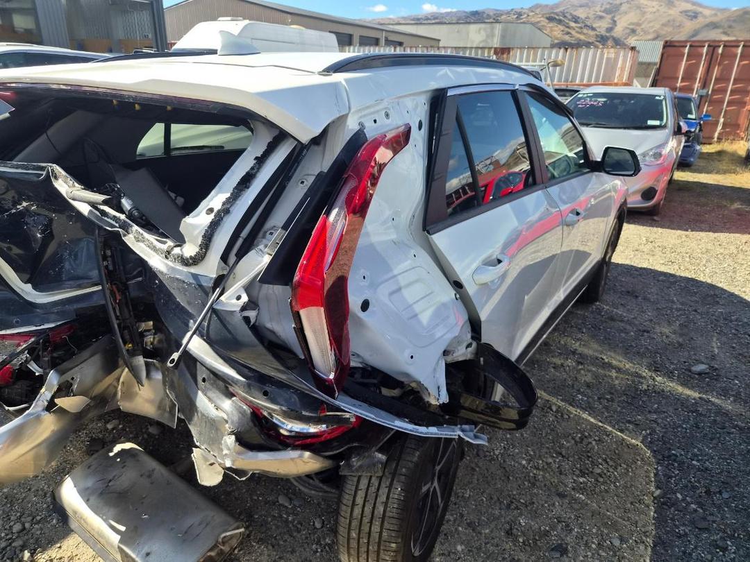 Photo '4' of KIA Niro Earth+