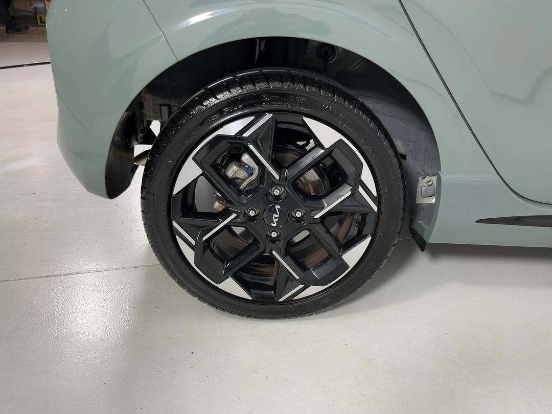 Photo '12' of KIA Picanto