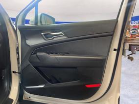 Photo '15' of KIA Sportage