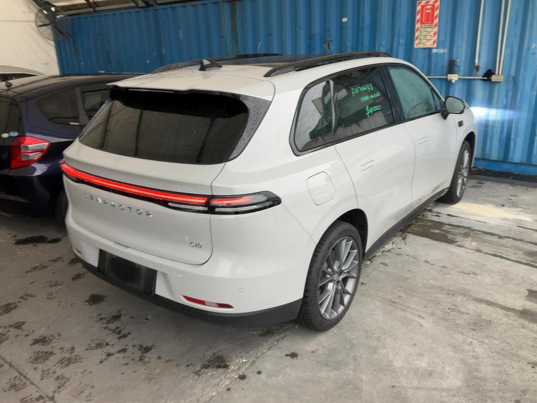 Photo '4' of Leapmotor C10 DESIGN PXEV/AT