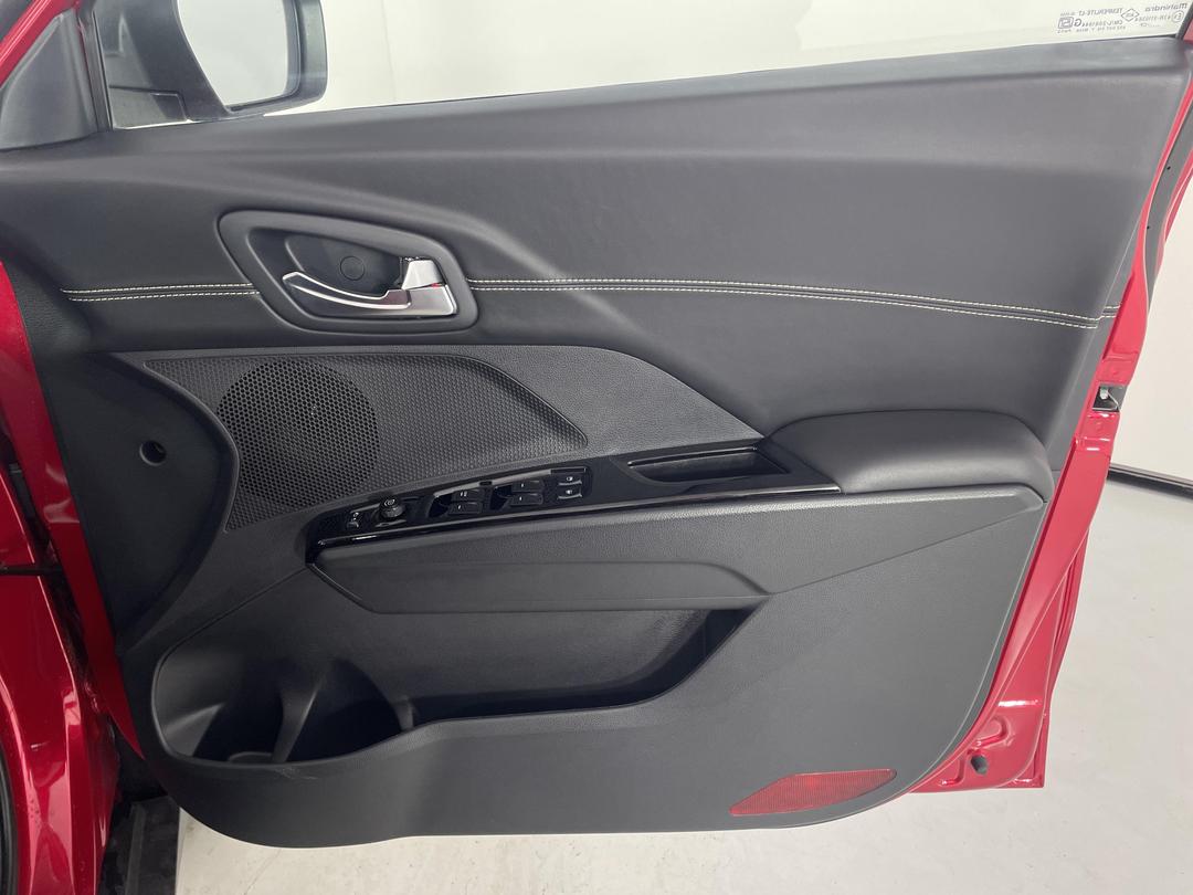 Photo '15' of Mahindra XUV