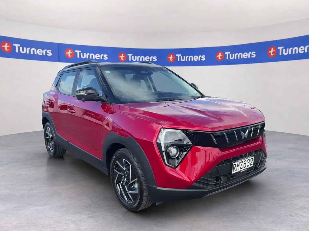 Photo '1' of Mahindra XUV
