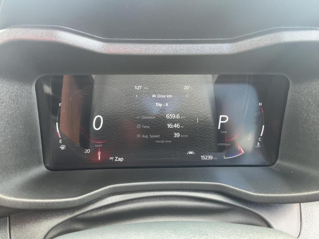 Photo '21' of Mahindra XUV