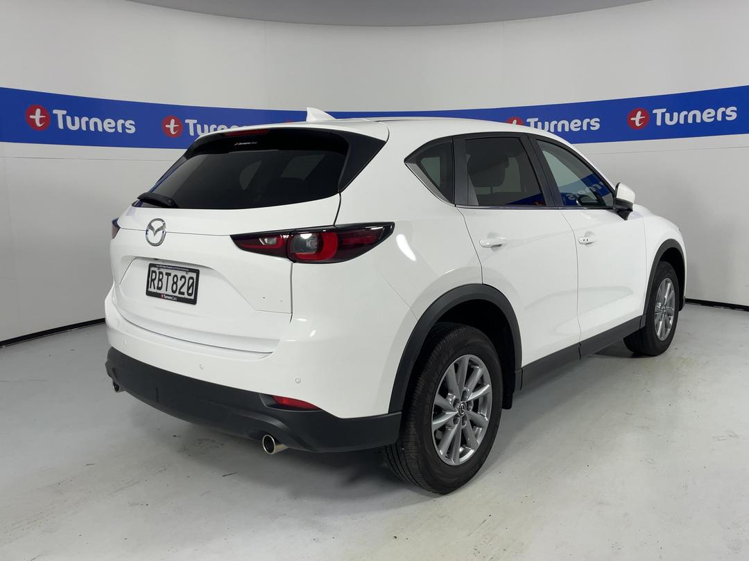 Photo '7' of Mazda CX-5