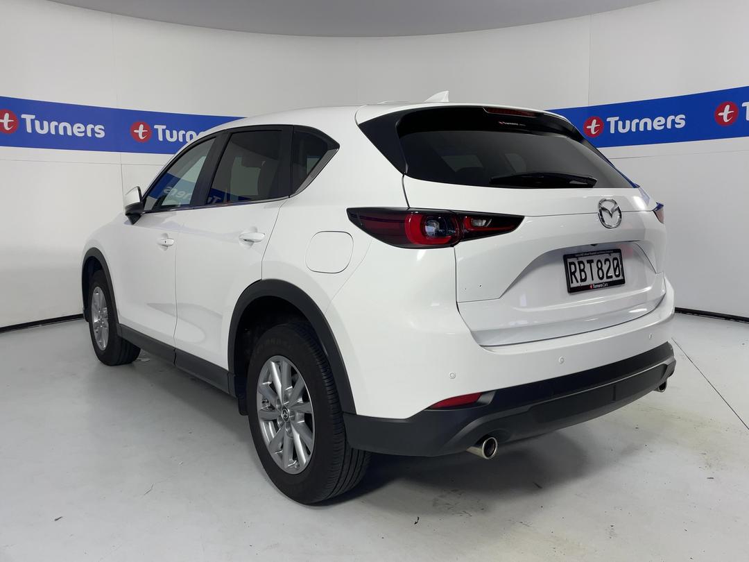 Photo '5' of Mazda CX-5