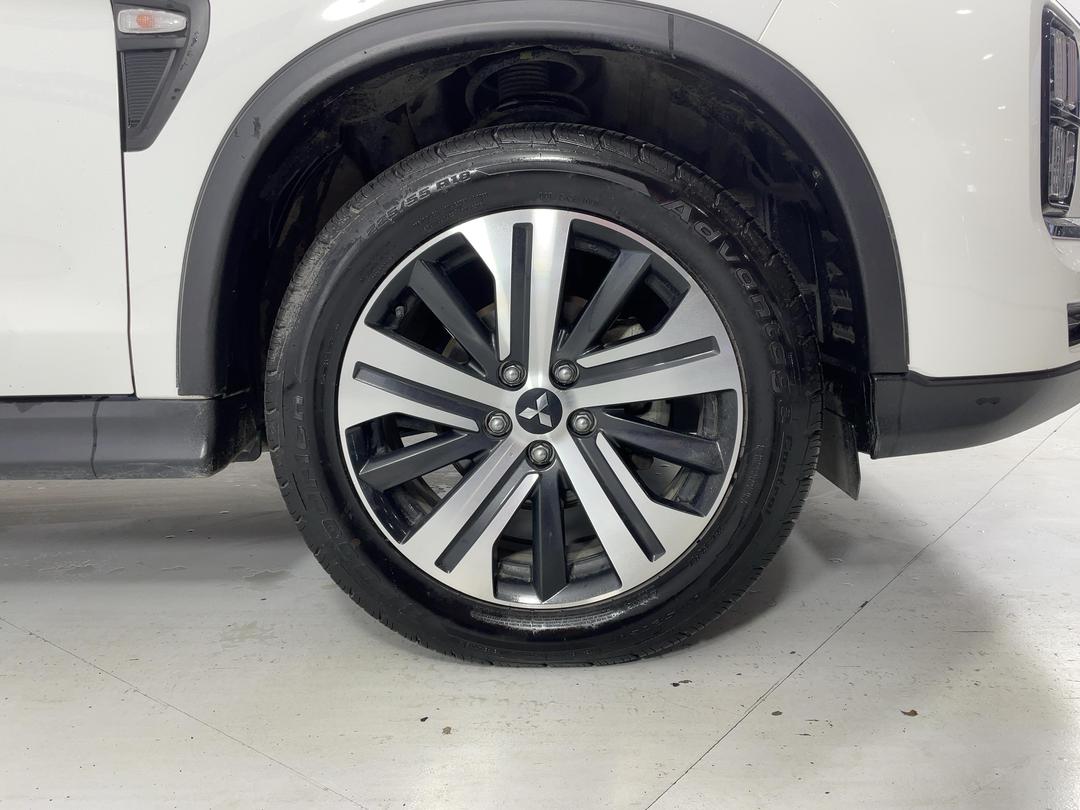 Photo '9' of Mitsubishi ASX