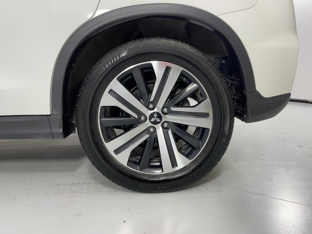Photo '11' of Mitsubishi ASX