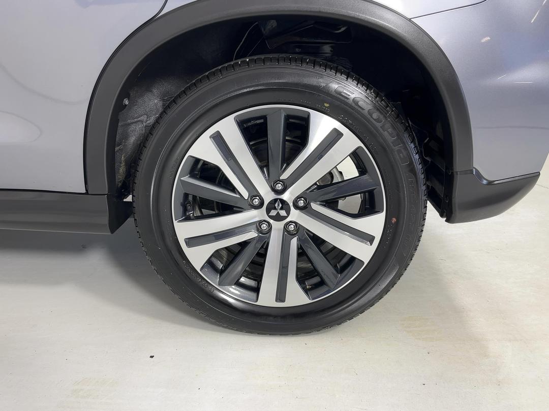 Photo '11' of Mitsubishi ASX