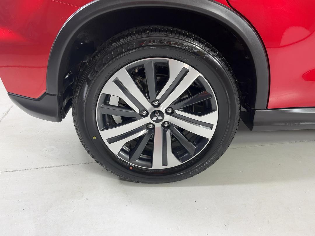 Photo '12' of Mitsubishi ASX