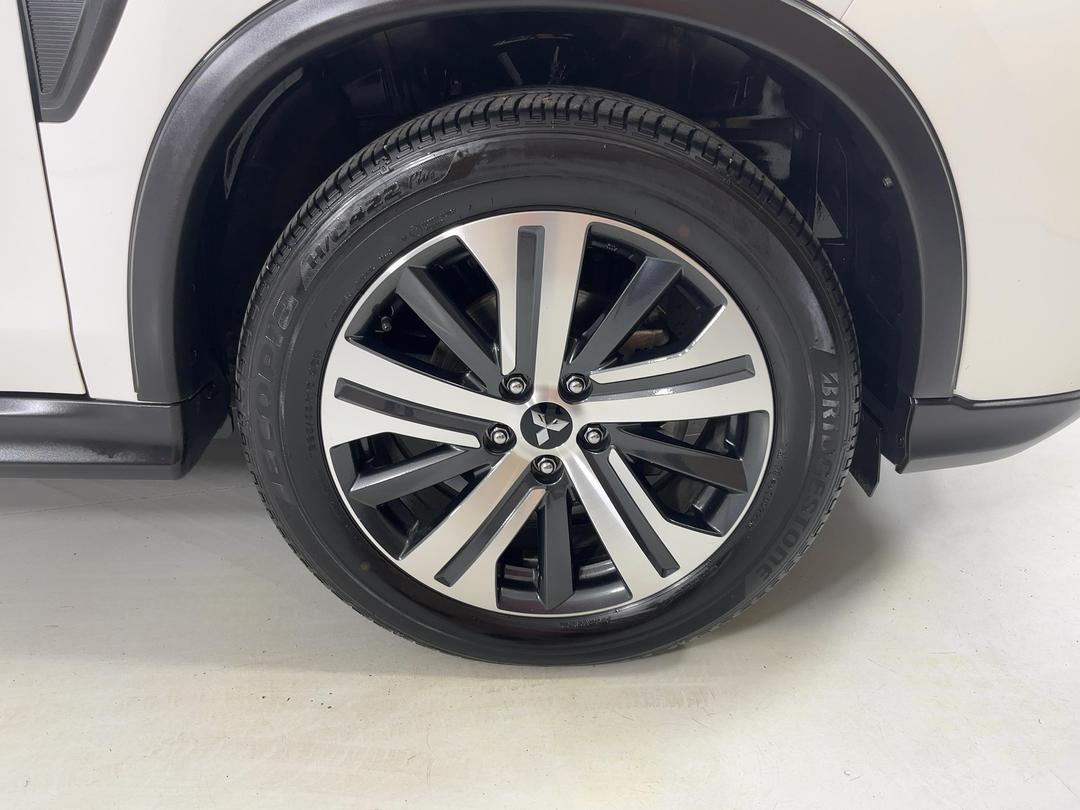 Photo '9' of Mitsubishi ASX