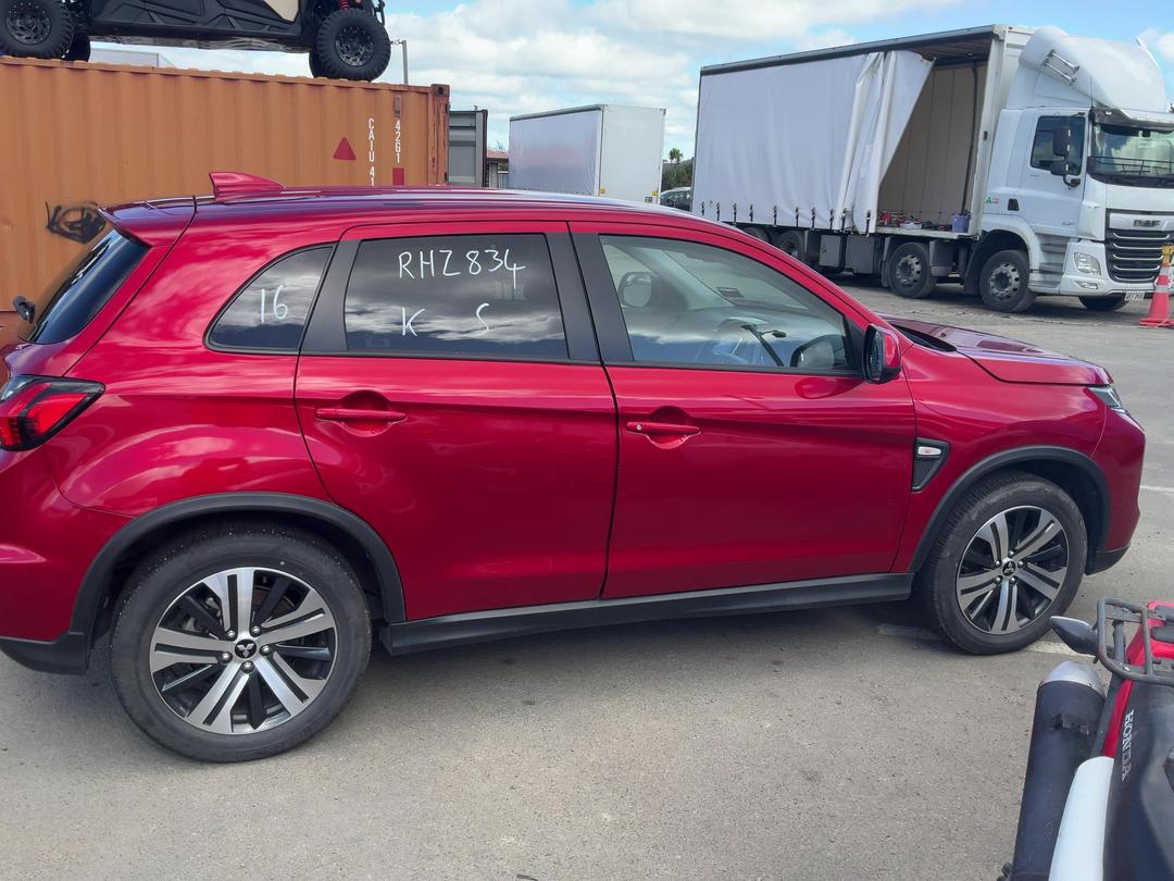 Photo '9' of Mitsubishi ASX LS Photo '9' of Mitsubishi ASX LS