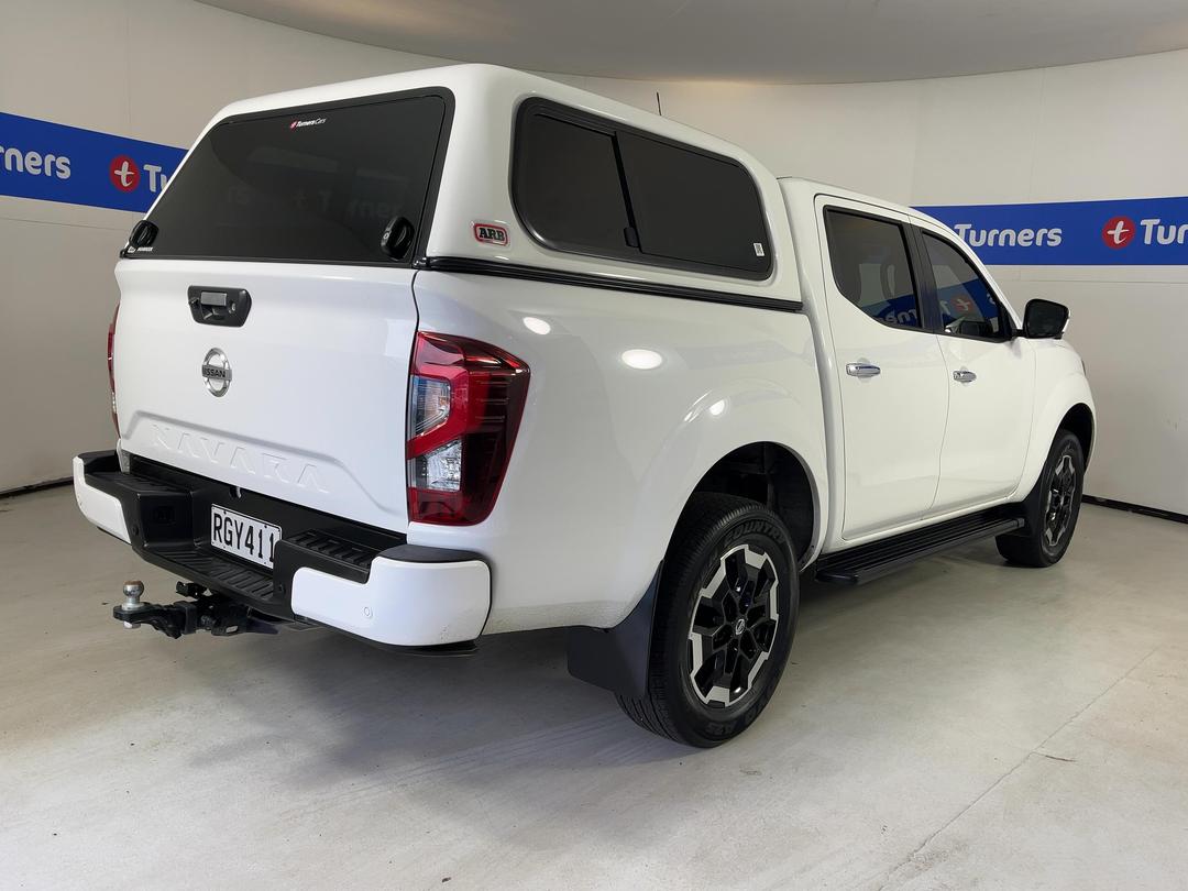 Photo '7' of Nissan Navara