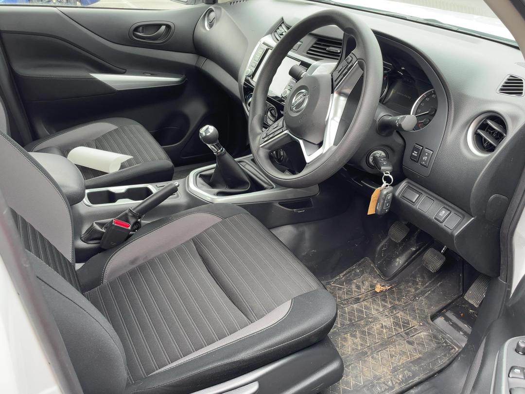 Photo '14' of Nissan Navara SL Photo '14' of Nissan Navara SL