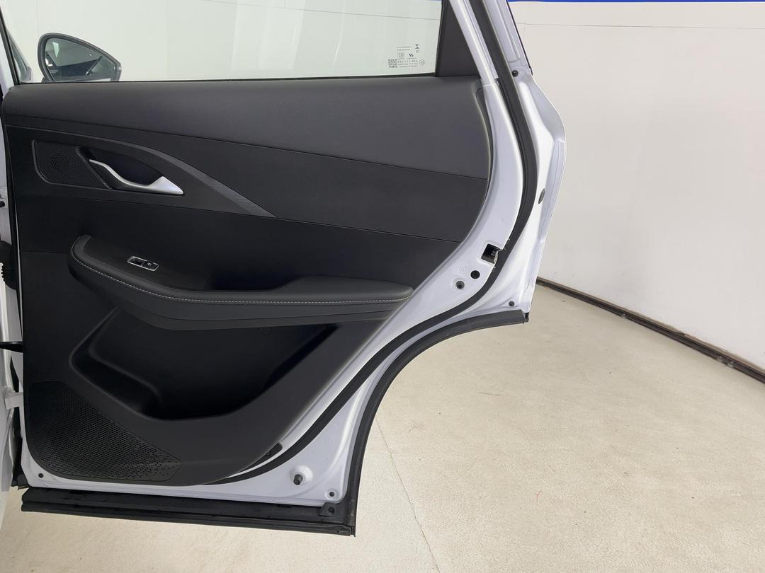Photo '19' of Omoda C5