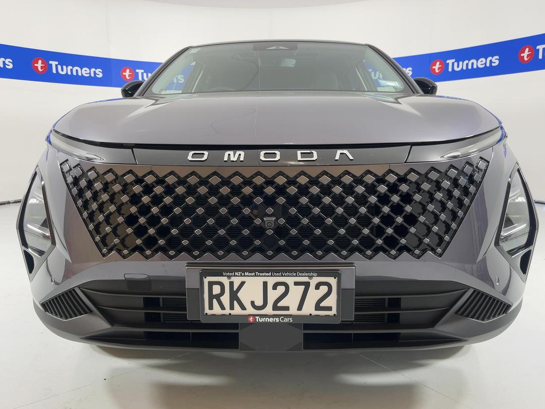 Photo '2' of Omoda C5