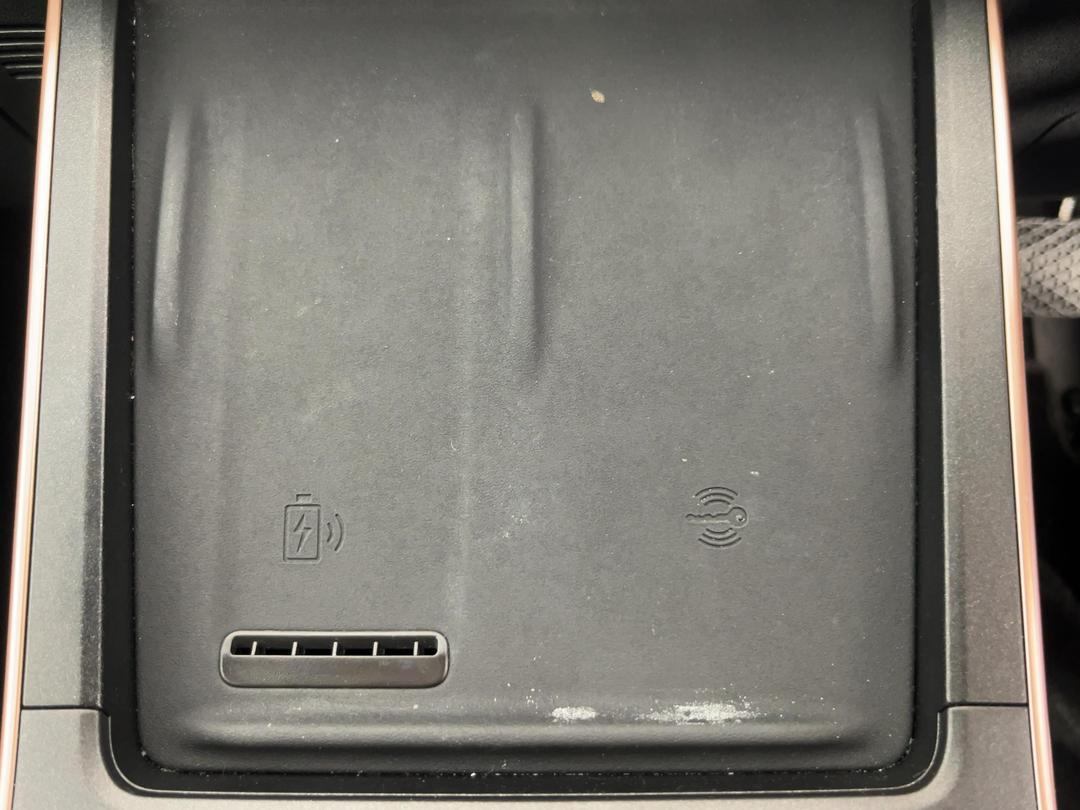 Photo '29' of Omoda C5